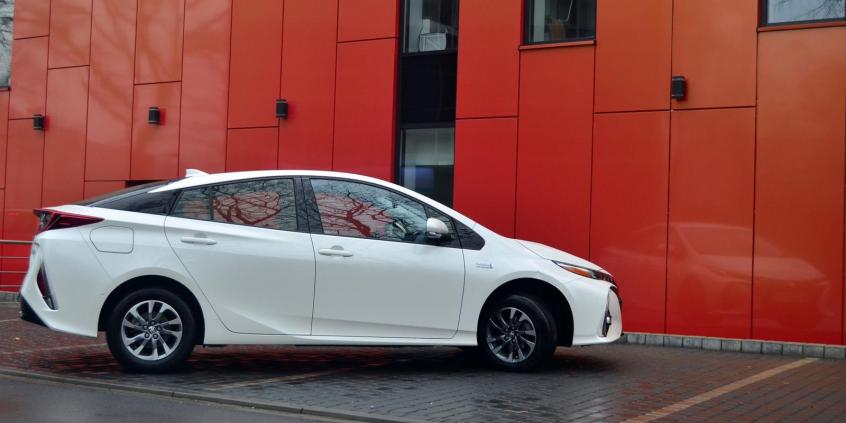 11 rzeczy, na które w Priusie przymykamy oko, a w "zwykłym" aucie kompaktowym byłyby nie do zaakceptowania