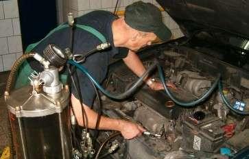 Dolać, czy wymienić?