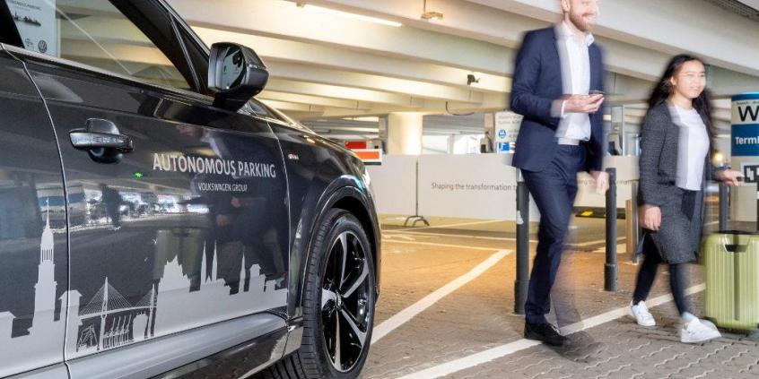 Volkswagen testuje autonomiczne parkowanie