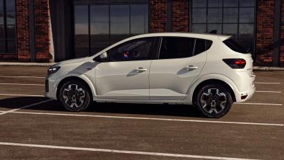 Dacia Sandero z LPG kosztuje 65 700 zł. Ma 122 KM i bogate wyposażenie