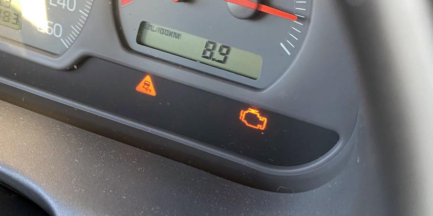 5 drobnych usterek w używanym aucie. Po zakupie nie będzie tanio