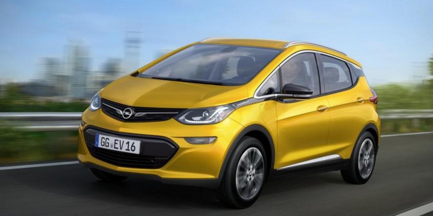 Opel powraca z Amperą. Ale nieco zmienioną