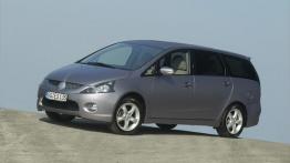 Mitsubishi Grandis 2.4 Intense automat. - lewy bok