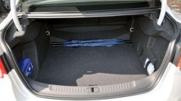 Chevrolet Malibu z silnikiem Diesla  - brakujący element