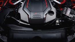 Audi RS4 Avant - silnik