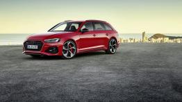 Audi RS4 Avant - lewy bok