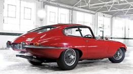 Jaguar E-type - Półwiecze ikony