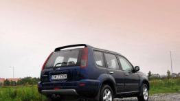 Nissan X-Trail I - uniwersalny czy bezsensowny?