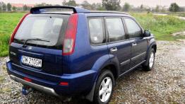 Nissan X-Trail I - uniwersalny czy bezsensowny?