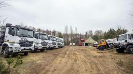 Unimog i Arocs - teren im niestraszny