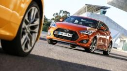 Hyundai Veloster Turbo - widok z przodu