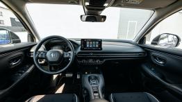 Porównanie: Toyota Corolla Cross vs Honda ZR-V vs Nissan Qashqai. Japońskie hybrydy dla Kowalskiego