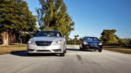 Chrysler 200 Cabrio - widok z przodu
