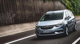 Opel Zafira Tourer FL - w samo sedno