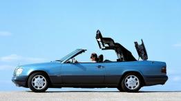 Mercedes Klasa E 1991 Cabrio - dach
