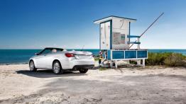 Chrysler 200 Cabrio - widok z tyłu