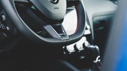 Skoda Octavia RS. To auto nie skręca zbyt mocno