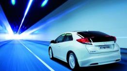 Honda Civic - Poprawianie dobrego