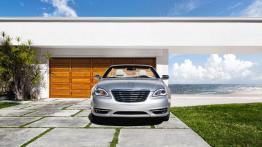 Chrysler 200 Cabrio - widok z przodu