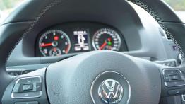 Volkswagen Cross Touran - z rodziną za miasto
