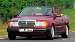 Mercedes Klasa E 1991 Cabrio - widok z przodu
