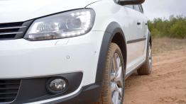 Volkswagen Cross Touran - z rodziną za miasto