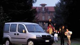 Fiat Doblo - prawy bok