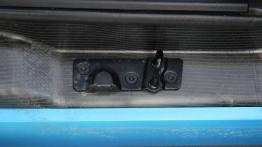 BMW i3 vs Renault Zoe - elektryzują miasto