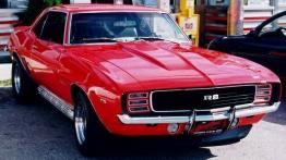 Chevrolet Camaro - widok z przodu