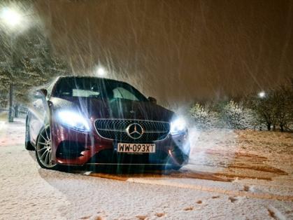 #Mercedes #E400 #Coupe #zima #śnieg