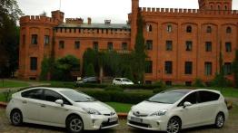 Toyota dla flot oraz nowe wersje Avensisa i Priusa