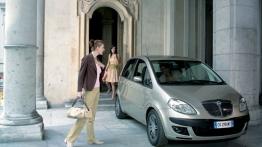 Lancia Musa - widok z przodu