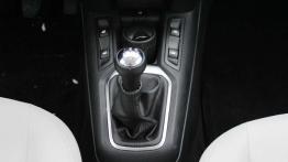 Citroen C-Elysee - sposób na oszczędność?