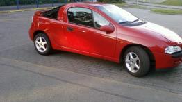 Opel Tigra I - galeria społeczności - prawy bok