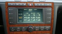 Volkswagen Phaeton  Sedan - galeria społeczności - konsola środkowa