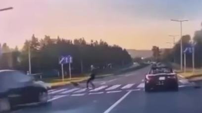 Śmiertelny wypadek w Nowym Sączu. 21-latek miał pędzić 120 km/h i brać udział w wyścigu