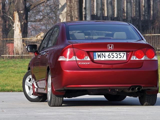Honda Civic VIII Sedan - Zużycie paliwa