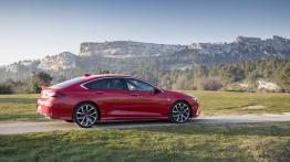 Opel Insignia GSi - prawy bok