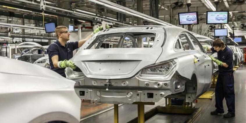 Mercedes stawia na Węgry. A Polska?