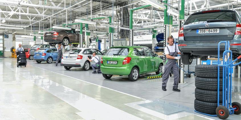 Dlaczego warto korzystać z Autoryzowanych Serwisów ŠKODY?