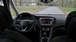 Opel Zafira Turbo – German Express