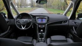 Opel Zafira Turbo – German Express