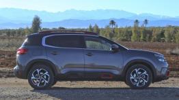 Chętnie zjedzie z asfaltu, ale... jest pewien problem. Nowy Citroen C5 Aircross