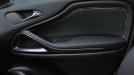 Opel Zafira Turbo – German Express