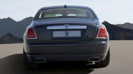 Rolls-Royce Ghost - widok z tyłu