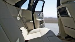 Rolls-Royce Ghost - tylna kanapa