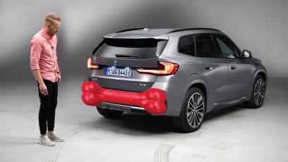 Nowe BMW X1 – tego już nie odzobaczysz. Psia kostka!