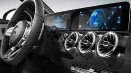 Mercedes zaprezentował wnętrze nowej A-klasy