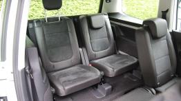 Volkswagen Sharan - techniczny retusz