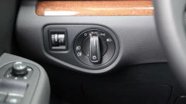 Volkswagen Sharan - techniczny retusz